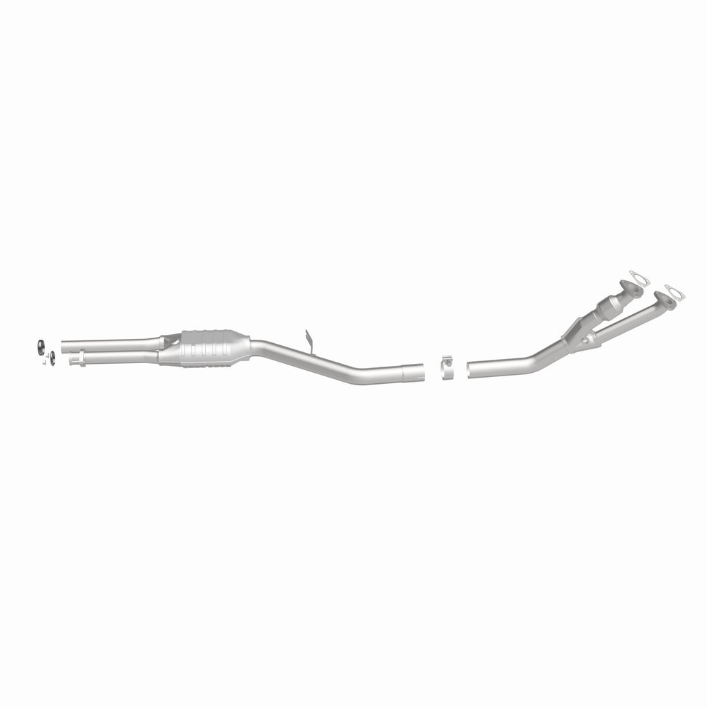 MagnaFlow Exhaust Products 23554 Standard Grade Direct-Fit Catalytic Converter for Select BMW 325i, BMW 325is