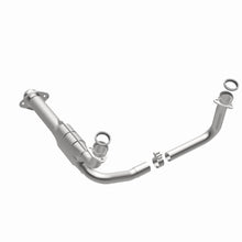 Load image into Gallery viewer, MagnaFlow Exhaust Products 23256 Standard Grade Direct-Fit Catalytic Converter for Select Chevrolet Blazer, Chevrolet C1500, Chevrolet C1500 Suburban, Chevrolet C2500, Chevrolet C2500 Suburban, Chevrolet K1500, Chevrolet K1500 Suburban, Chevrolet K2500,