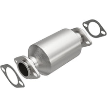 Load image into Gallery viewer, MagnaFlow Exhaust Products 3391764 California CARB Direct-Fit Catalytic Converter for Select Nissan D21