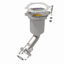 Load image into Gallery viewer, MagnaFlow Exhaust Products 5582275 California CARB Direct-Fit Catalytic Converter for Select Nissan Quest