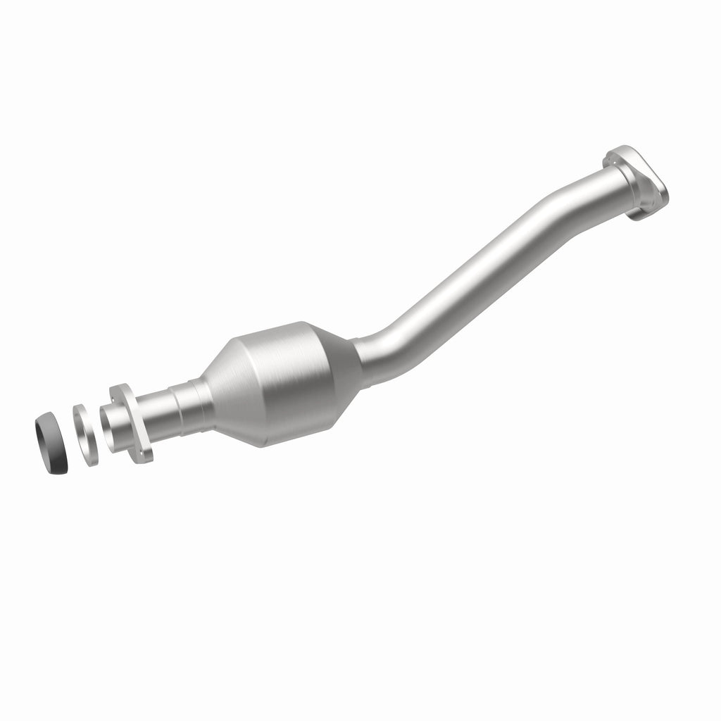 MagnaFlow Exhaust Products 52110 OEM Grade Direct-Fit Catalytic Converter for Select Nissan Juke