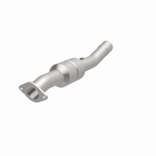 Load image into Gallery viewer, MagnaFlow Exhaust Products 93479 HM Grade Direct-Fit Catalytic Converter for Select Chevrolet Silverado HD, Chevrolet Suburban 2500, GMC Sierra HD, GMC Yukon XL