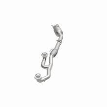 Load image into Gallery viewer, MagnaFlow Exhaust Products 280126 OEM Grade Direct-Fit Catalytic Converter for Select Honda Odyssey
