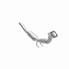 Load image into Gallery viewer, MagnaFlow Exhaust Products 5461526 California CARB Direct-Fit Catalytic Converter for Select Volkswagen Beetle, Volkswagen Golf, Volkswagen Jetta