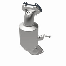 Load image into Gallery viewer, MagnaFlow Exhaust Products 5551191 California CARB Manifold Catalytic Converter for Select Ram ProMaster 1500, Ram ProMaster 2500, Ram ProMaster