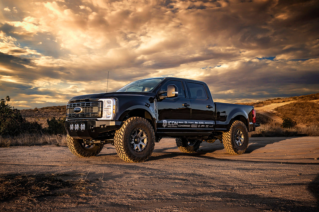 ICON Vehicle Dynamics 37605P 99-25 FSD 0-3" REAR 2.5 VS IR PAIR for Select Ford F-250 Super Duty, Ford F-350 Super Duty, Ford F-450 Super Duty