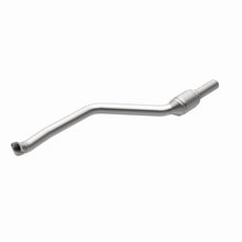 Load image into Gallery viewer, MagnaFlow Exhaust Products 5571764 California CARB Direct-Fit Catalytic Converter for Select BMW 325i, BMW 325xi, BMW 328i, BMW 328i xDrive, BMW 328xi, BMW 330i, BMW 330xi