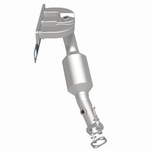 Load image into Gallery viewer, MagnaFlow Exhaust Products 49759 OEM Grade Manifold Catalytic Converter for Select BMW 325Ci, BMW 325i, BMW 325xi, BMW 330Ci, BMW 330i, BMW 330xi, BMW X3, BMW Z3, BMW Z4