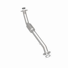 Load image into Gallery viewer, MagnaFlow Exhaust Products 52206 OEM Grade Direct-Fit Catalytic Converter for Select Toyota Highlander