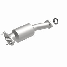 Load image into Gallery viewer, MagnaFlow Exhaust Products 5491121 California CARB Direct-Fit Catalytic Converter for Select Ford Ranger, Mazda B4000