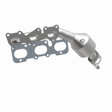Load image into Gallery viewer, MagnaFlow Exhaust Products 51401 OEM Grade Manifold Catalytic Converter for Select Kia Borrego