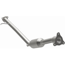 Load image into Gallery viewer, MagnaFlow Exhaust Products 4561068 California CARB Direct-Fit Catalytic Converter for Select Saturn Vue
