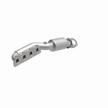 Load image into Gallery viewer, MagnaFlow Exhaust Products 51213 OEM Grade Manifold Catalytic Converter for Select Volkswagen Passat