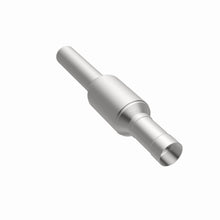 Load image into Gallery viewer, MagnaFlow Exhaust Products 3391477 California CARB Direct-Fit Catalytic Converter for Select Chevrolet C2500, Chevrolet C2500 Suburban, Chevrolet C3500, Chevrolet K2500, Chevrolet K2500 Suburban, Chevrolet K3500, Chevrolet P30, Chevrolet R20 Suburban,