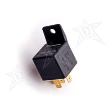Load image into Gallery viewer, 24-Volt-Relay-Plugs-Directly-Into-Led-Light-Harness-(24-Volt-Apps-Only)