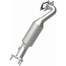 Load image into Gallery viewer, MagnaFlow Exhaust Products 5582611 California CARB Direct-Fit Catalytic Converter for Select Chevrolet Colorado, GMC Canyon