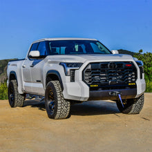 Load image into Gallery viewer, Superwinch 2404095 Mounting Plate for Select Toyota Tundra