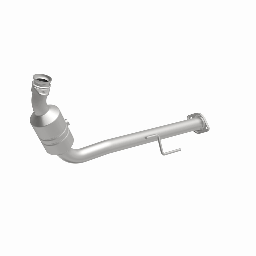 MagnaFlow Exhaust Products 49691 OEM Grade Direct-Fit Catalytic Converter for Select Jeep Wrangler