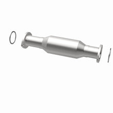 Load image into Gallery viewer, MagnaFlow Exhaust Products 4481609 California CARB Direct-Fit Catalytic Converter for Select Toyota Tacoma