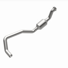 Load image into Gallery viewer, MagnaFlow Exhaust Products 4651609 California CARB Direct-Fit Catalytic Converter for Select Dodge Ram