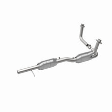 Load image into Gallery viewer, MagnaFlow Exhaust Products 447251 California CARB Direct-Fit Catalytic Converter for Select Ford F-150