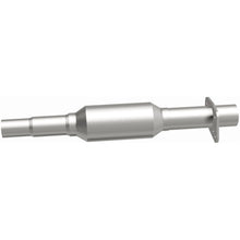 Load image into Gallery viewer, MagnaFlow Exhaust Products 3391475 California CARB Direct-Fit Catalytic Converter for Select Chevrolet Lumina APV, Oldsmobile Silhouette, Pontiac Trans Sport