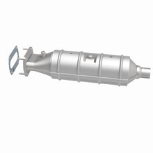 Load image into Gallery viewer, MagnaFlow Exhaust Products 55213 Standard Grade Direct-Fit Catalytic Converter for Select Ford E-250 Econoline, Ford E-250 Econoline Club Wagon, Ford E-350 Econoline, Ford E-350 Econoline Club Wagon, Ford F-250, Ford F-250 HD, Ford F-350