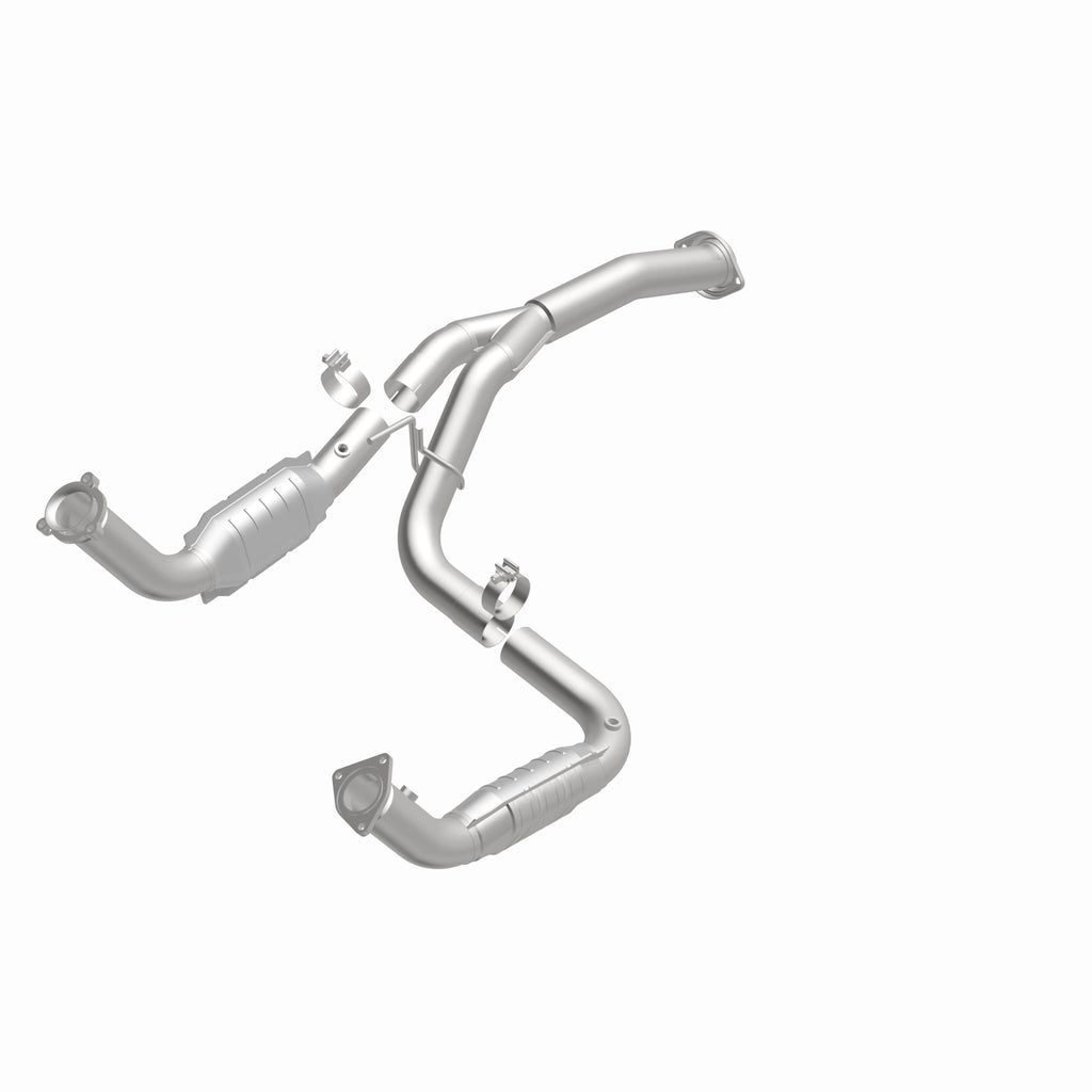 MagnaFlow Exhaust Products 21-252 OEM Grade Direct-Fit Catalytic Converter for Select Chevrolet Silverado HD, Chevrolet Silverado HD, GMC Sierra HD, GMC Sierra HD