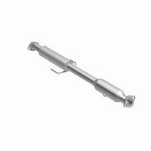 Load image into Gallery viewer, MagnaFlow Exhaust Products 551133 California CARB Direct-Fit Catalytic Converter for Select Hyundai Sonata