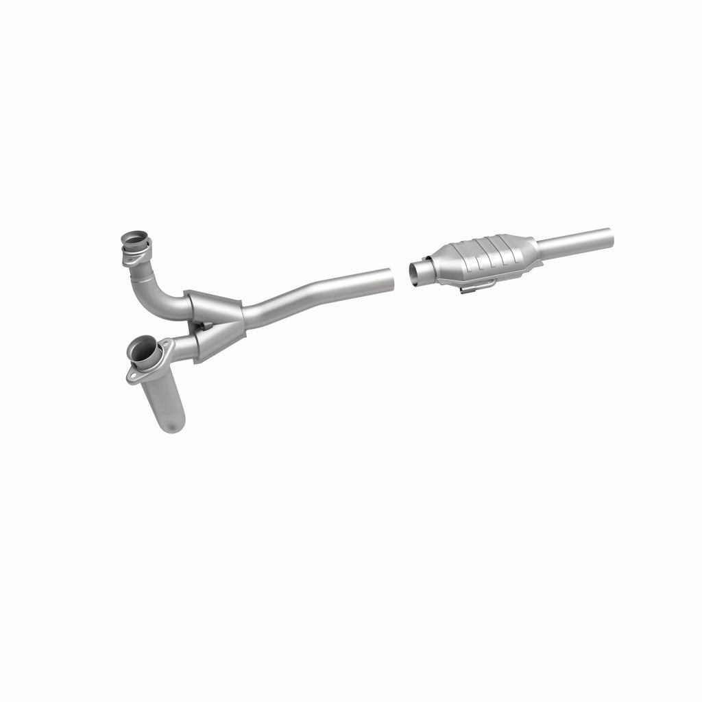 MagnaFlow Exhaust Products 93312 Standard Grade Direct-Fit Catalytic Converter for Select Ford Bronco, Ford F-150, Ford F-250