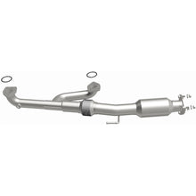 Load image into Gallery viewer, MagnaFlow Exhaust Products 21-282 OEM Grade Direct-Fit Catalytic Converter for Select Honda Odyssey