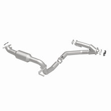 Load image into Gallery viewer, MagnaFlow Exhaust Products 52562 OEM Grade Direct-Fit Catalytic Converter for Select Toyota Tacoma