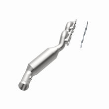 Load image into Gallery viewer, MagnaFlow Exhaust Products 5551237 California CARB Manifold Catalytic Converter for Select BMW X5