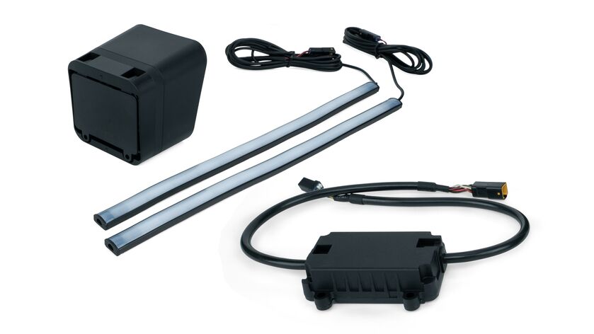 Air Lift 25341 Towtal View LaneGuard offers Blind Spot Detection & Lane Change Assist.