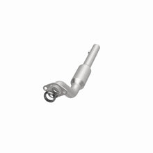 Load image into Gallery viewer, MagnaFlow Exhaust Products 4481464 California CARB Direct-Fit Catalytic Converter for Select Buick LeSabre, Buick Park Avenue, Buick Riviera, Oldsmobile 88, Oldsmobile 98, Oldsmobile LSS, Pontiac Bonneville