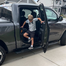 Load image into Gallery viewer, ARIES 2558007 AscentStep 5-1/2" x 91" Black Steel Running Boards, Select Ram 1500 Crew Cab for Select Ram 1500