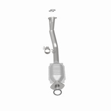 Load image into Gallery viewer, MagnaFlow Exhaust Products 24286 HM Grade Direct-Fit Catalytic Converter for Select Toyota 4Runner