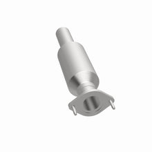 Load image into Gallery viewer, MagnaFlow Exhaust Products 5571981 California CARB Direct-Fit Catalytic Converter for Select Ford Fusion, Lincoln Zephyr, Mercury Milan