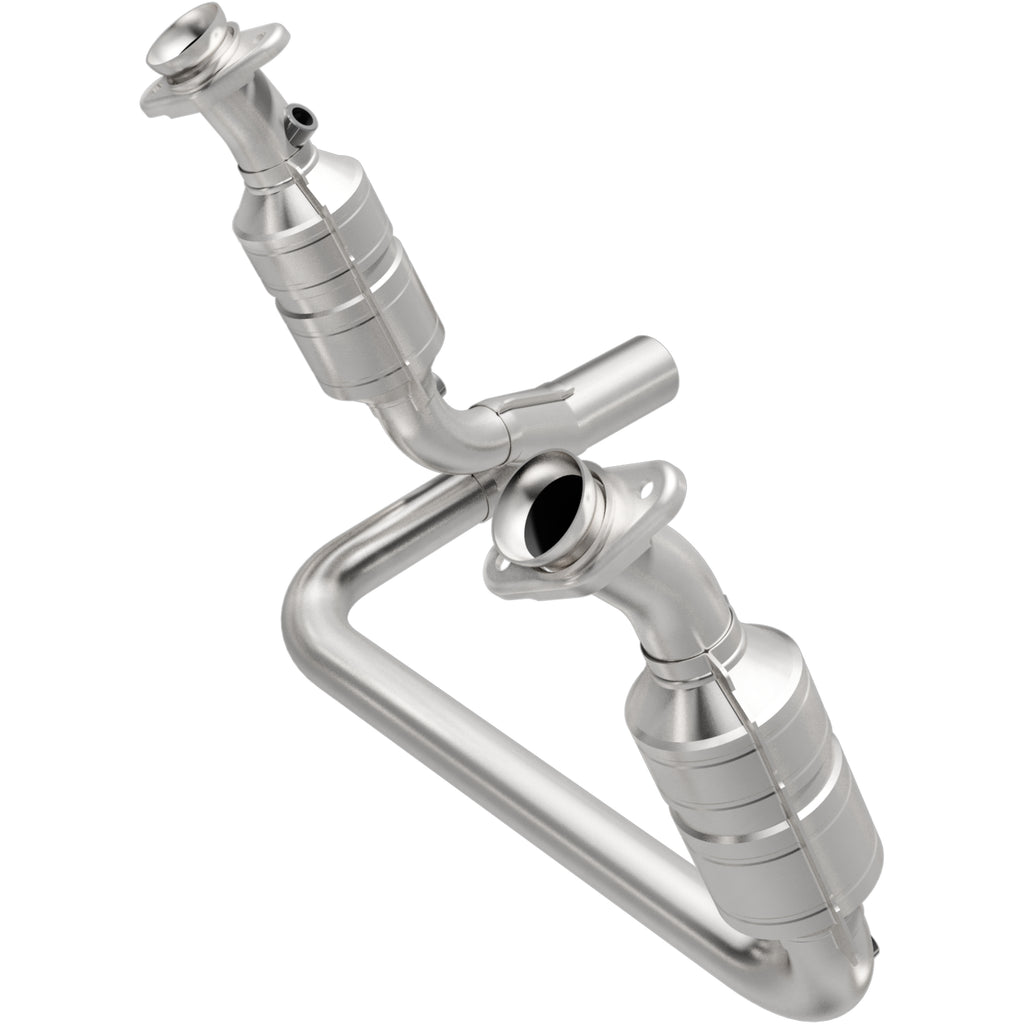 MagnaFlow Exhaust Products 51770 OEM Grade Direct-Fit Catalytic Converter for Select Dodge Durango