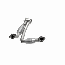Load image into Gallery viewer, MagnaFlow Exhaust Products 458023 California CARB Direct-Fit Catalytic Converter for Select Ford Ranger, Mazda B4000