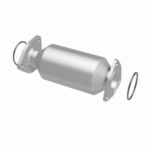 Load image into Gallery viewer, MagnaFlow Exhaust Products 5571683 California CARB Direct-Fit Catalytic Converter for Select Acura TL, Honda Accord