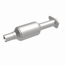 Load image into Gallery viewer, MagnaFlow Exhaust Products 3391419 California CARB Direct-Fit Catalytic Converter for Select Chevrolet LLV, Chevrolet S10, Chevrolet S10 Blazer, GMC S15, GMC S15 Jimmy, GMC Sonoma