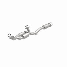 Load image into Gallery viewer, MagnaFlow Exhaust Products 52086 OEM Grade Direct-Fit Catalytic Converter for Select Lexus ES300, Toyota Avalon, Toyota Camry, Toyota Solara