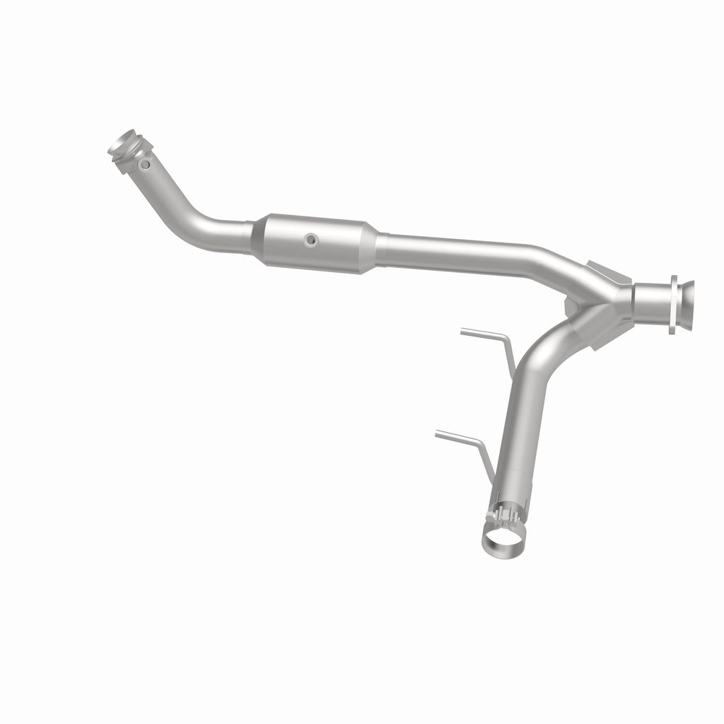 MagnaFlow Exhaust Products 4651508 California CARB Direct-Fit Catalytic Converter for Select Lincoln Navigator