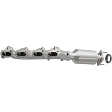 Load image into Gallery viewer, MagnaFlow Exhaust Products 4551071 California CARB Manifold Catalytic Converter for Select Cadillac SRX