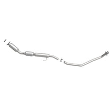 Load image into Gallery viewer, MagnaFlow Exhaust Products 51496 OEM Grade Direct-Fit Catalytic Converter for Select Pontiac Vibe, Toyota Corolla, Toyota Matrix
