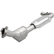Load image into Gallery viewer, MagnaFlow Exhaust Products 447179 California CARB Direct-Fit Catalytic Converter for Select Ford E-150 Econoline, Ford E-150 Econoline Club Wagon, Ford E-250 Econoline