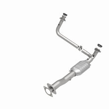 Load image into Gallery viewer, MagnaFlow Exhaust Products 4451457 California CARB Direct-Fit Catalytic Converter for Select Chevrolet C1500, Chevrolet C2500, Chevrolet K1500, Chevrolet K2500, GMC C1500, GMC C2500, GMC K1500, GMC K2500