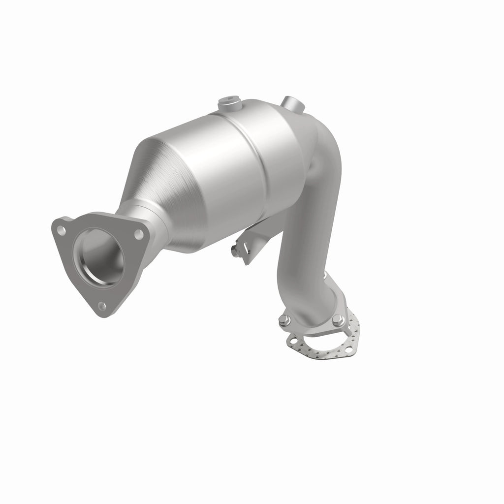 MagnaFlow Exhaust Products 49136 OEM Grade Direct-Fit Catalytic Converter for Select Audi A4 Quattro, Audi A5 Quattro, Audi A6 Quattro, Audi A7 Quattro, Audi A8 Quattro, Audi Q5, Audi S4, Audi S5, Audi SQ5