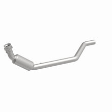 Load image into Gallery viewer, MagnaFlow Exhaust Products 4481937 California CARB Direct-Fit Catalytic Converter for Select Jaguar S-Type, Lincoln LS